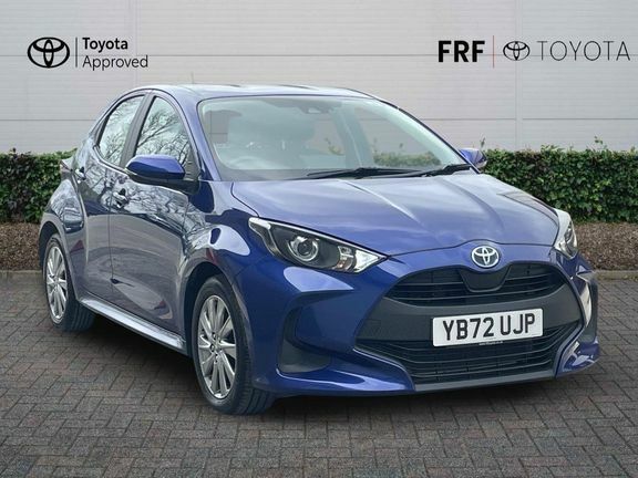 Toyota Yaris Icon Blue