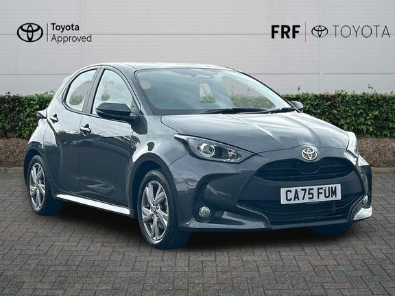 Toyota Yaris Icon Grey