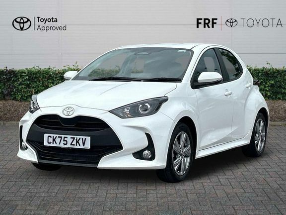 Toyota Yaris Icon CK75ZKV White #3