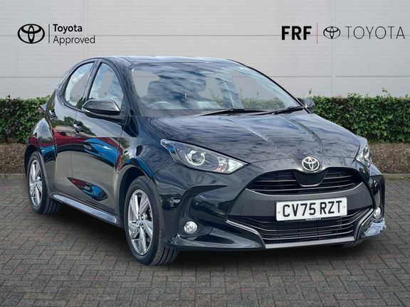 Toyota Yaris Icon Black