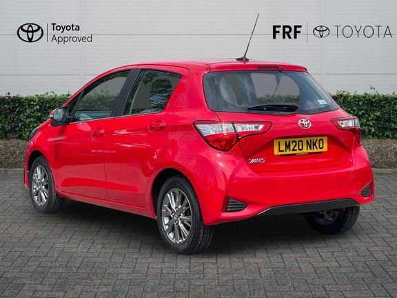 Toyota Yaris Icon 1.5 A Red #4