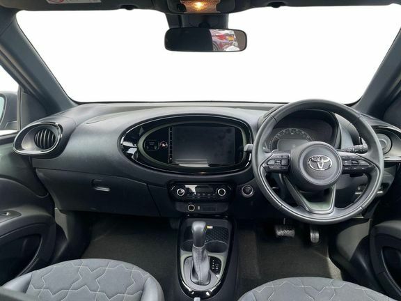 Toyota Aygo X Exclusive Automatic CF72FTX Green #6