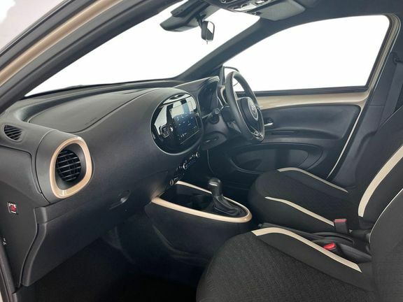 Toyota Aygo X Edge Auto CV24UXR Beige #5