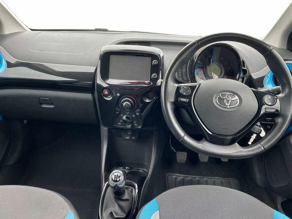 Toyota Aygo X X-cite 2 1.0M Bi-tone #6