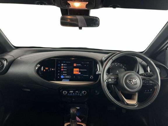 Toyota Aygo X Exclusive Auto CV25FLM Beige #6