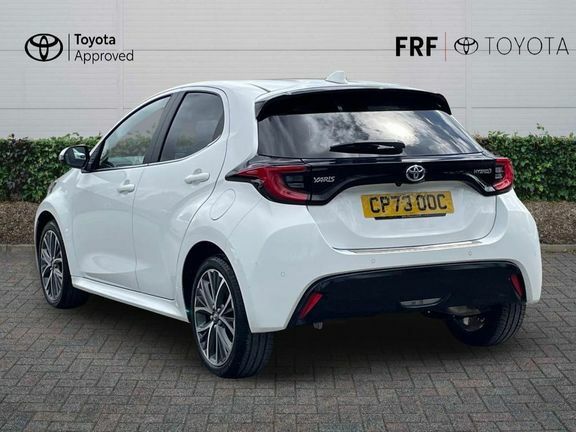 Toyota Yaris Excel CP73OOC White #4