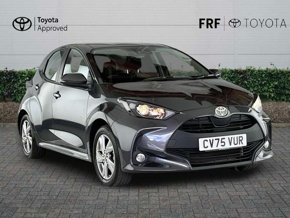 Toyota Yaris Icon Grey