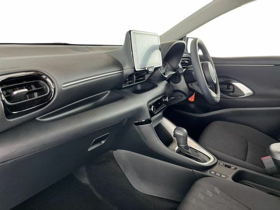 Toyota Yaris Icon CV75VUR Grey #5