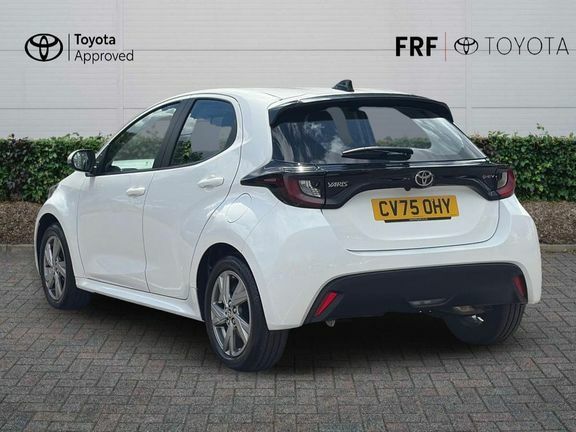 Toyota Yaris Icon CV75OHY White #4