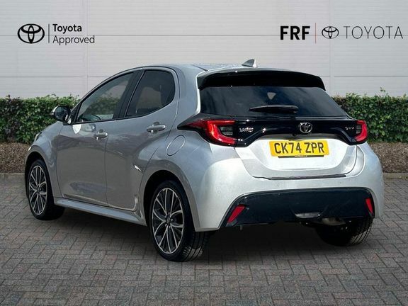 Toyota Yaris Excel Silver #4