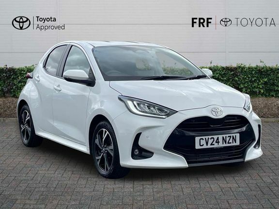 Toyota Yaris Design Safety Pack White