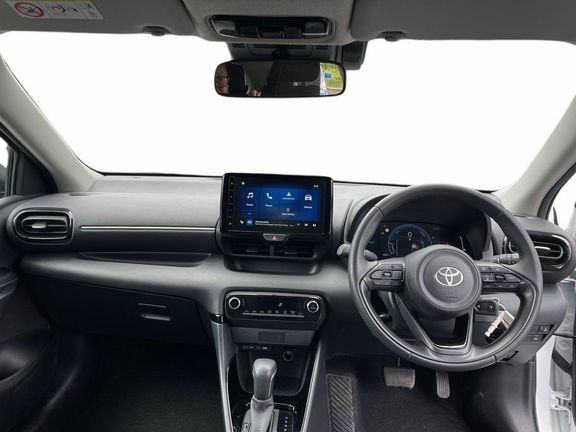 Toyota Yaris Design Safety Pack CV24NZN White #6