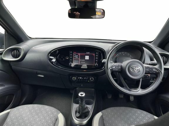 Toyota Aygo X Edge Canvas Roof CU72YLW Green #6