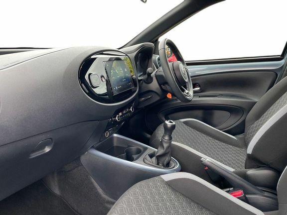 Toyota Aygo X Edge Parking Pack GV24OAG #5
