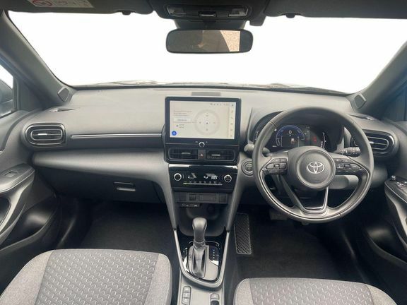 Toyota Yaris Cross Design Fwd CV75MFU Grey #6