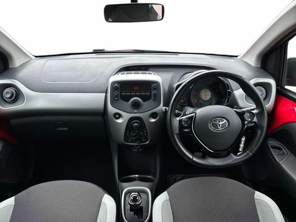 Toyota Aygo X X-play X-shift Red #6