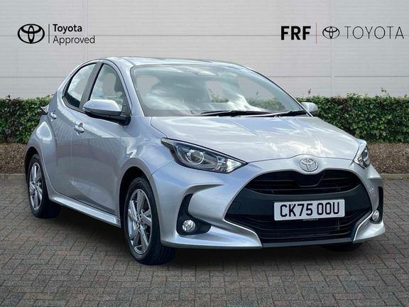 Toyota Yaris Icon Silver