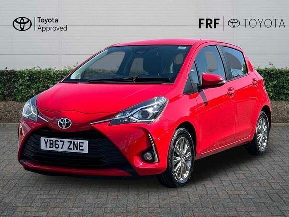 Toyota Yaris 1.5 Icon Red #3