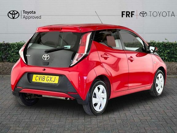 Toyota Aygo X X-play Man CV18GXJ Red #2