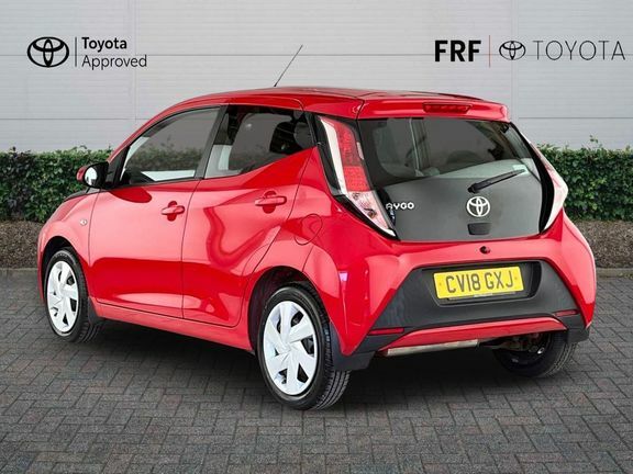 Toyota Aygo X X-play Man CV18GXJ Red #4