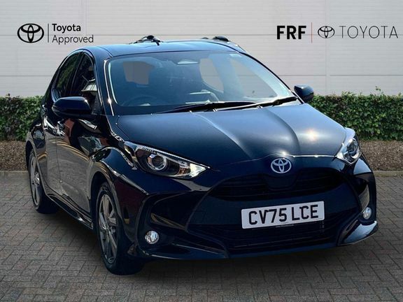Toyota Yaris Icon Black
