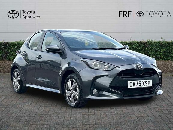 Toyota Yaris Icon Grey