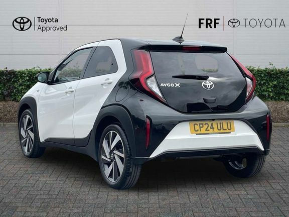Toyota Aygo X Edge CP24ULU White #4