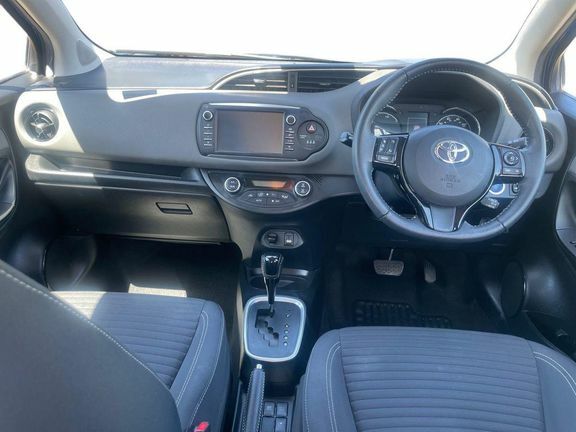 Toyota Yaris Icon Hybrid NX67TNV Blue #6