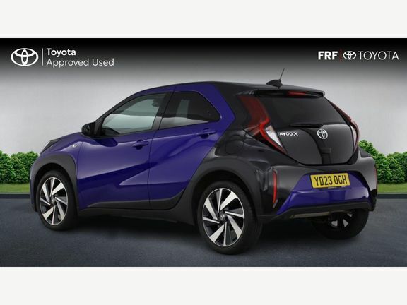Toyota Aygo X Edge Manual Blue #4