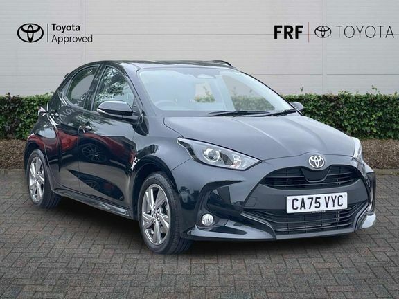 Toyota Yaris Icon Black