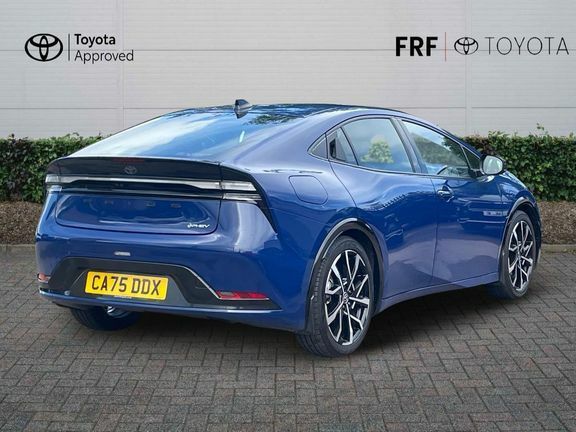 Toyota Prius Excel  #2