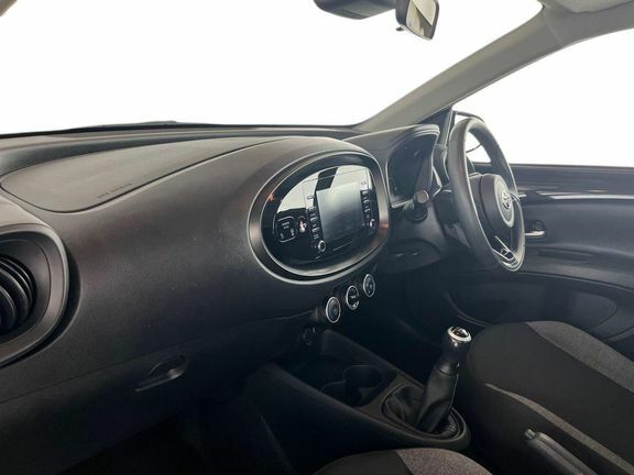 Toyota Aygo X Pure Manual CP23RLU Black #5