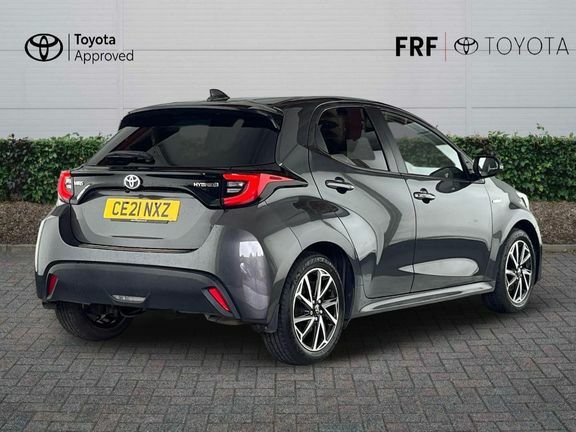 Toyota Yaris Yaris Design 1.5 Hybrid Grey #2