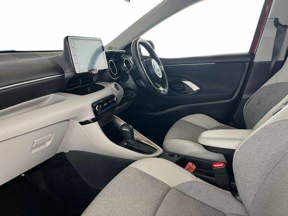 Toyota Yaris Excel  #5