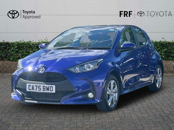 Toyota Yaris Icon Blue #3