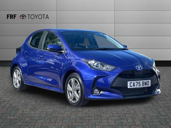 Toyota Yaris Icon Blue