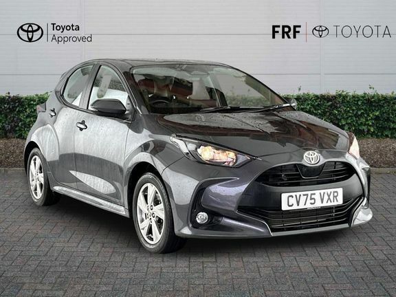 Toyota Yaris Icon Grey