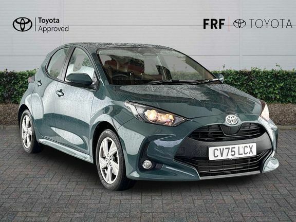 Toyota Yaris Icon Green