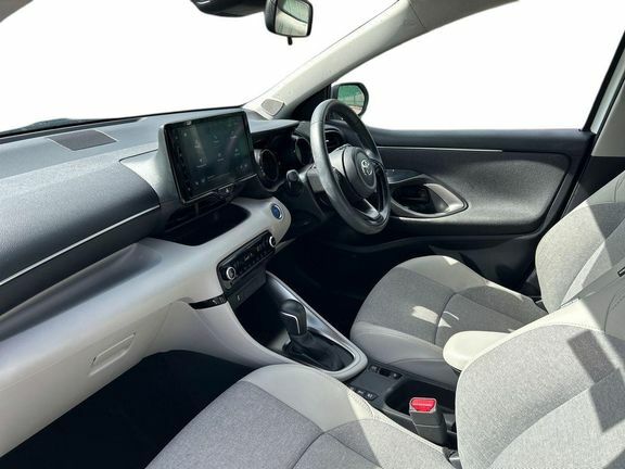 Toyota Yaris Excel EF72KMG White #5