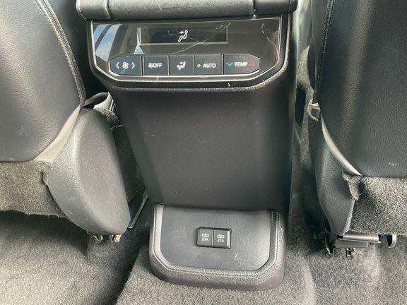 Toyota Highlander Excel Premium #33