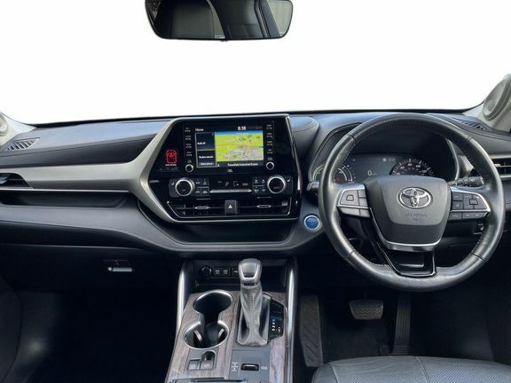 Toyota Highlander Excel Premium #6