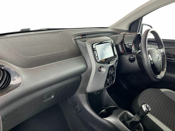 Toyota Aygo X X-play M Grey #5