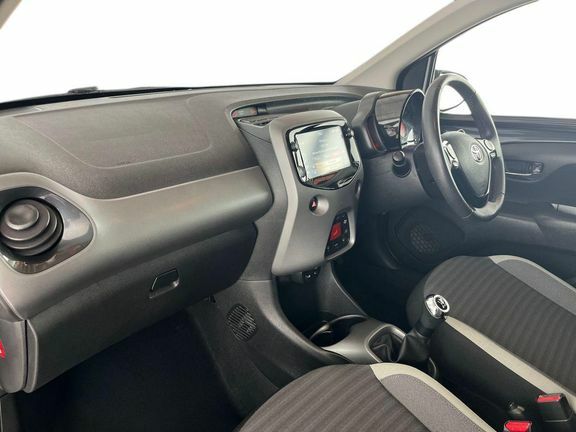 Toyota Aygo X X-trend M Grey #5