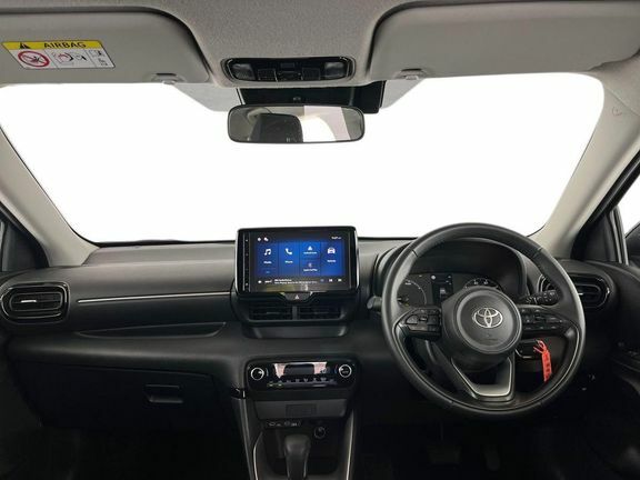 Toyota Yaris Icon CP75PPU Black #6