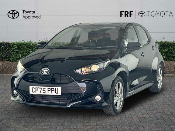 Toyota Yaris Icon CP75PPU Black #3