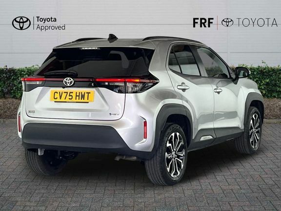 Toyota Yaris Cross Design Fwd Silver #2