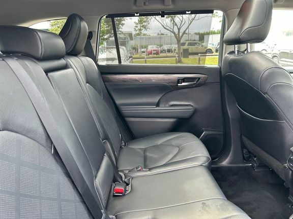 Toyota Highlander Excel Premium Grey #8