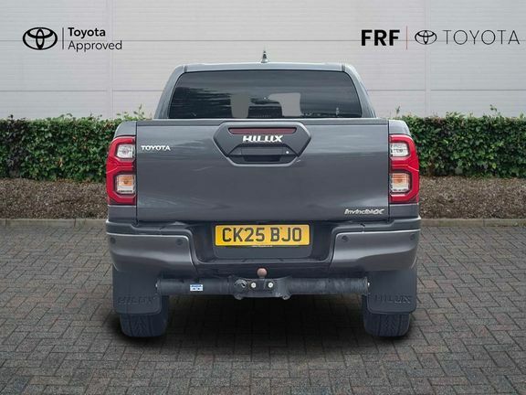 Toyota HILUX Invincible X Brown #26