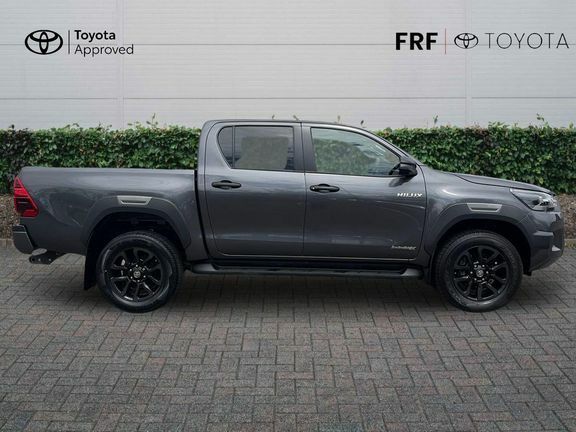 Toyota HILUX Invincible X Brown #23