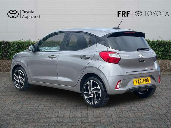 Hyundai I10 1.0 Premium Euro 6 Ss Brown #4